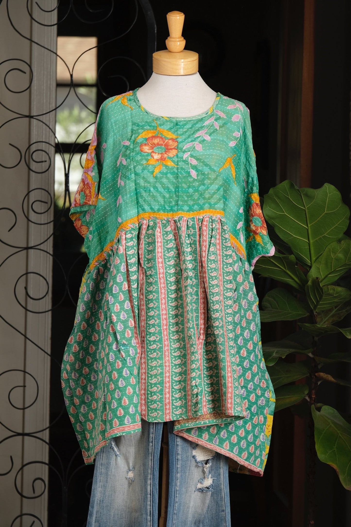Daydreamer Mini in Tropic of Turquoise