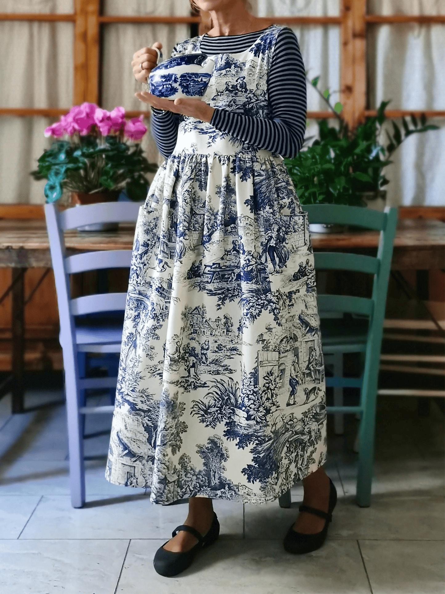 Vintage Blue & White Long Apron