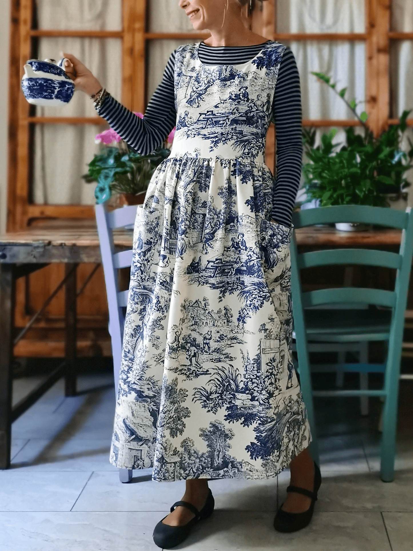 Vintage Blue & White Long Apron