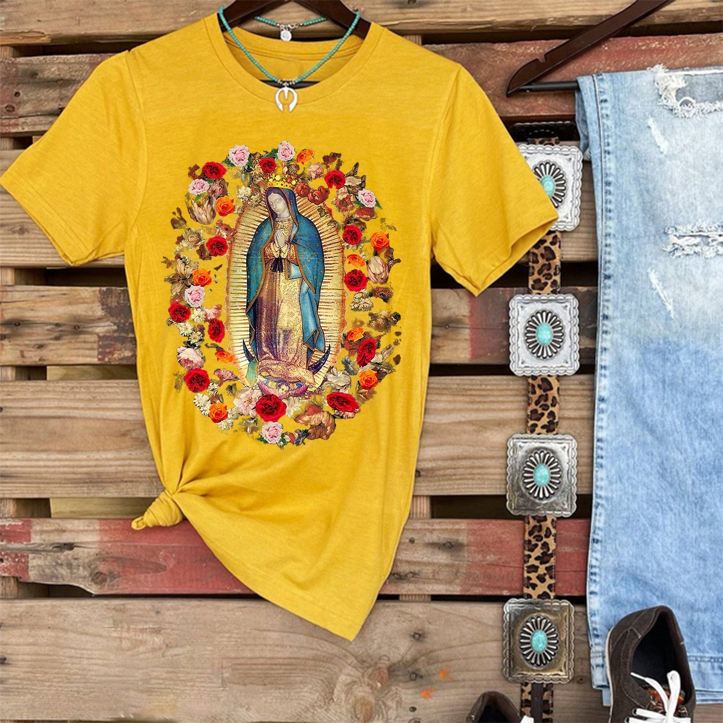 Virgin Mary Print Virgen de Guadalupe Women's T-shirt