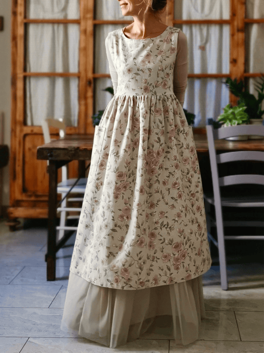 Romantic Apron with Country Roses