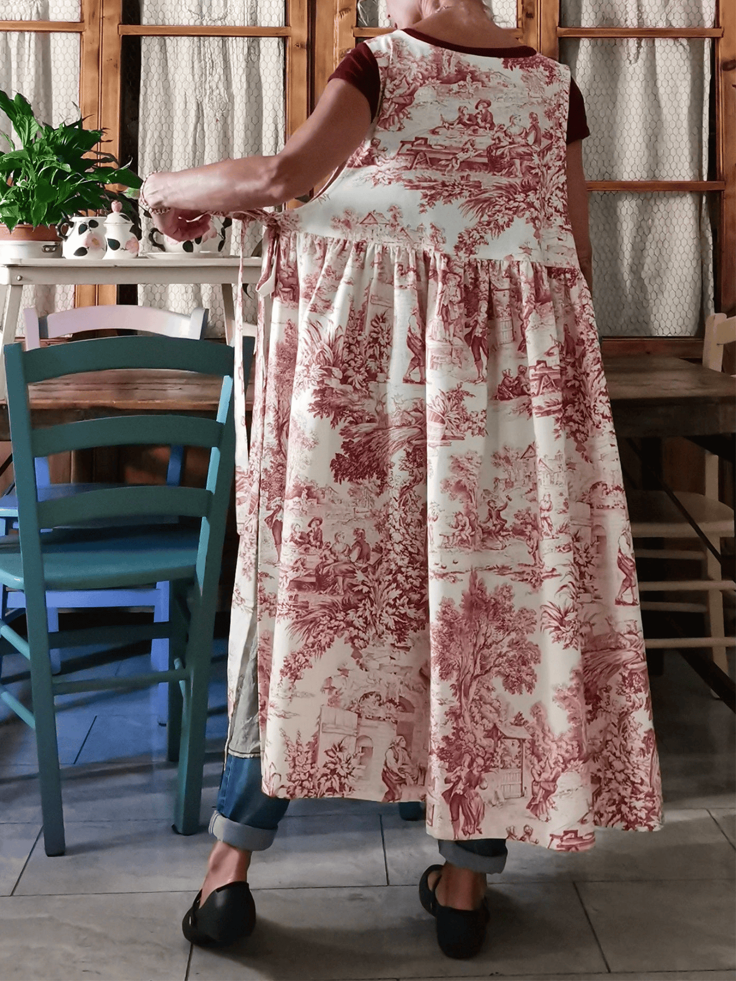 Vintage Red Long Apron