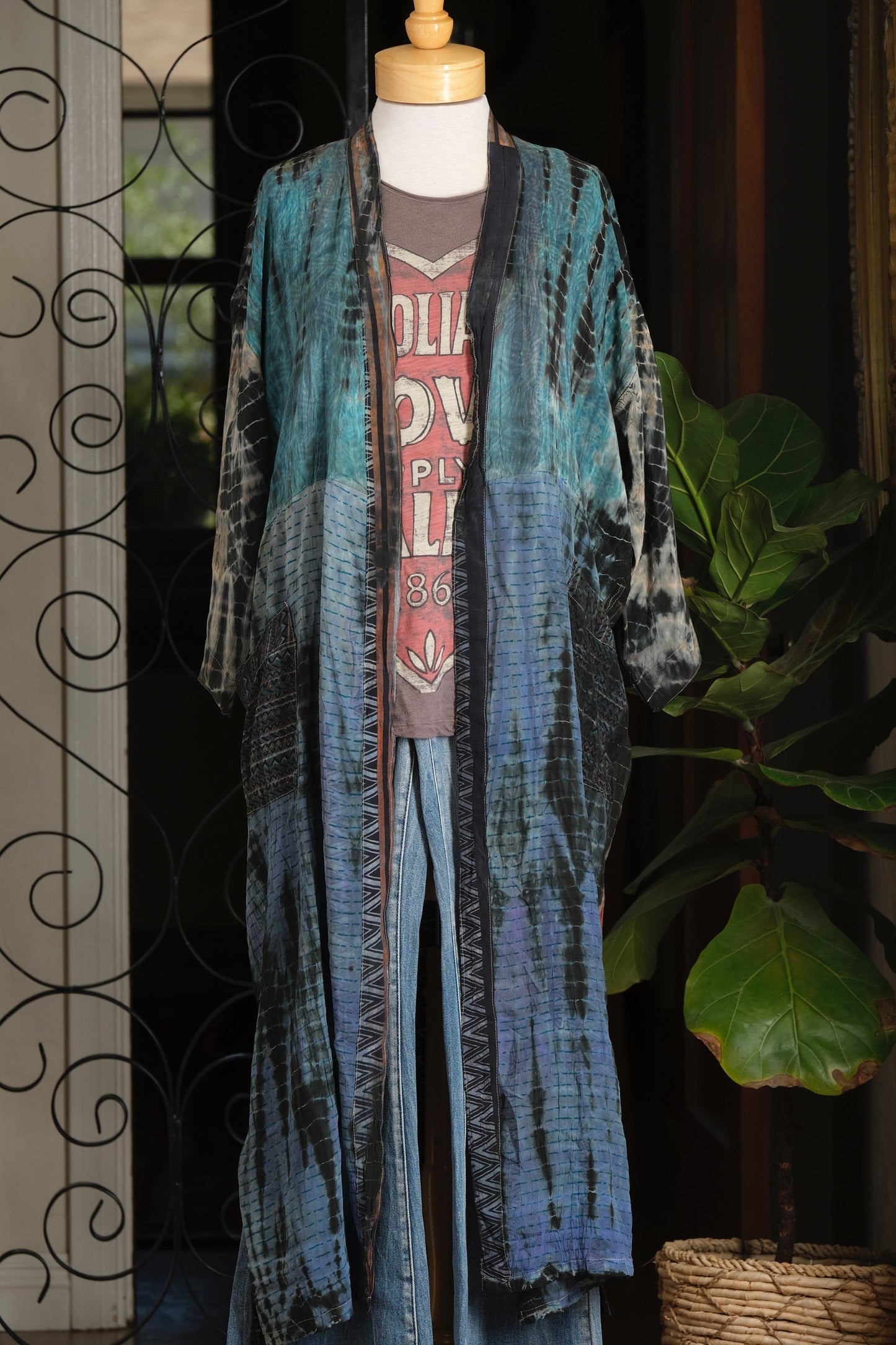 Smoke Duster in Hypnotic Blue