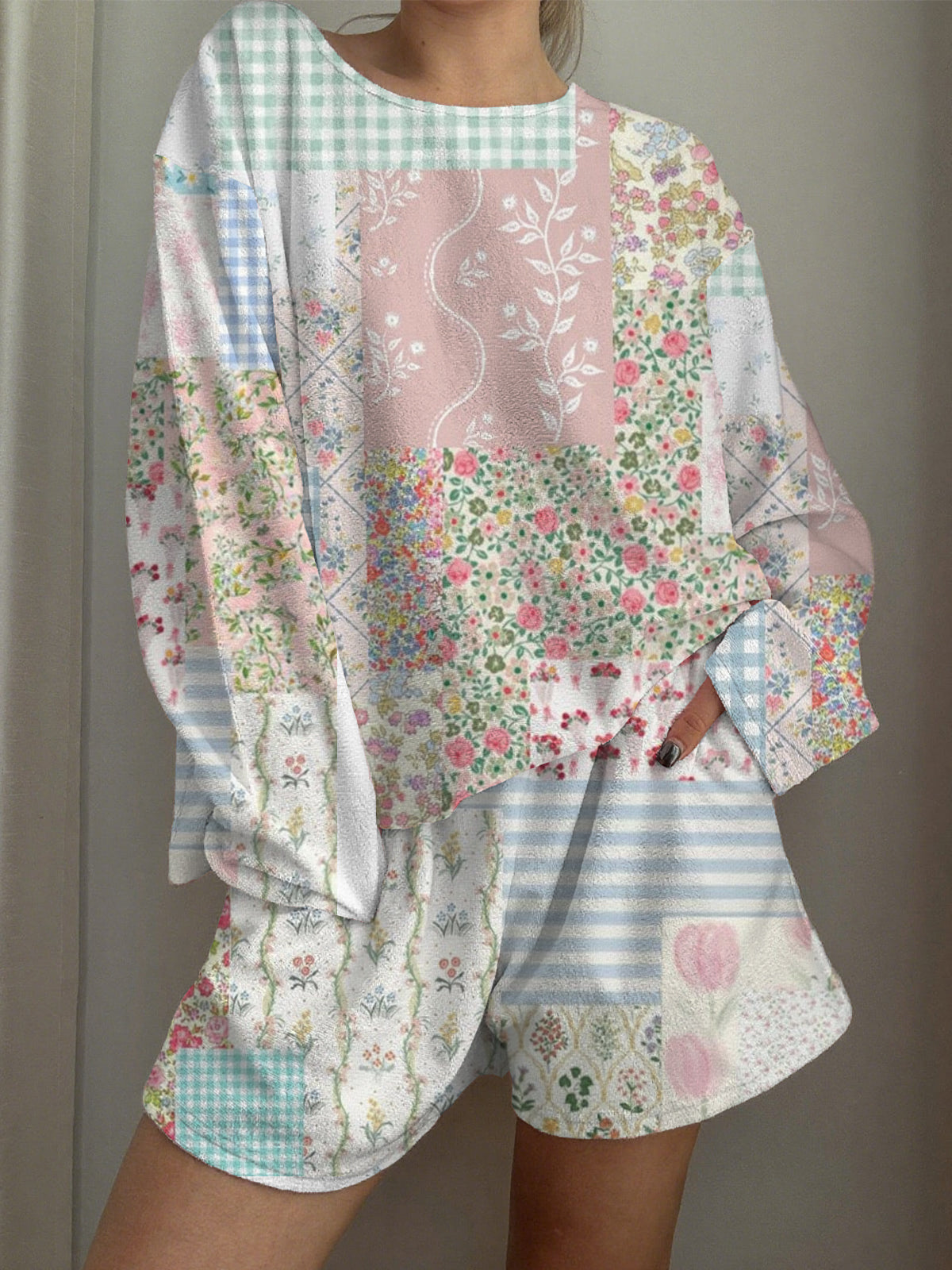 Vintage Patchwork Flower Printed Long-Sleeved Shorts Loungewear Set