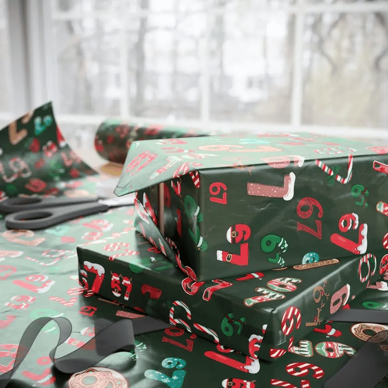 🎁 Christmas Gift Wrap – Wrap Your Presents in Viral Holiday Fun 🎄