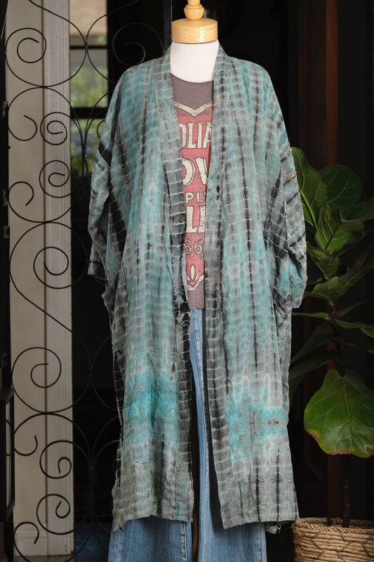 Smoke Duster in Aqua Mist
