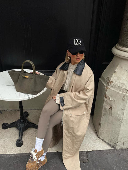 Lapel neck placket trench