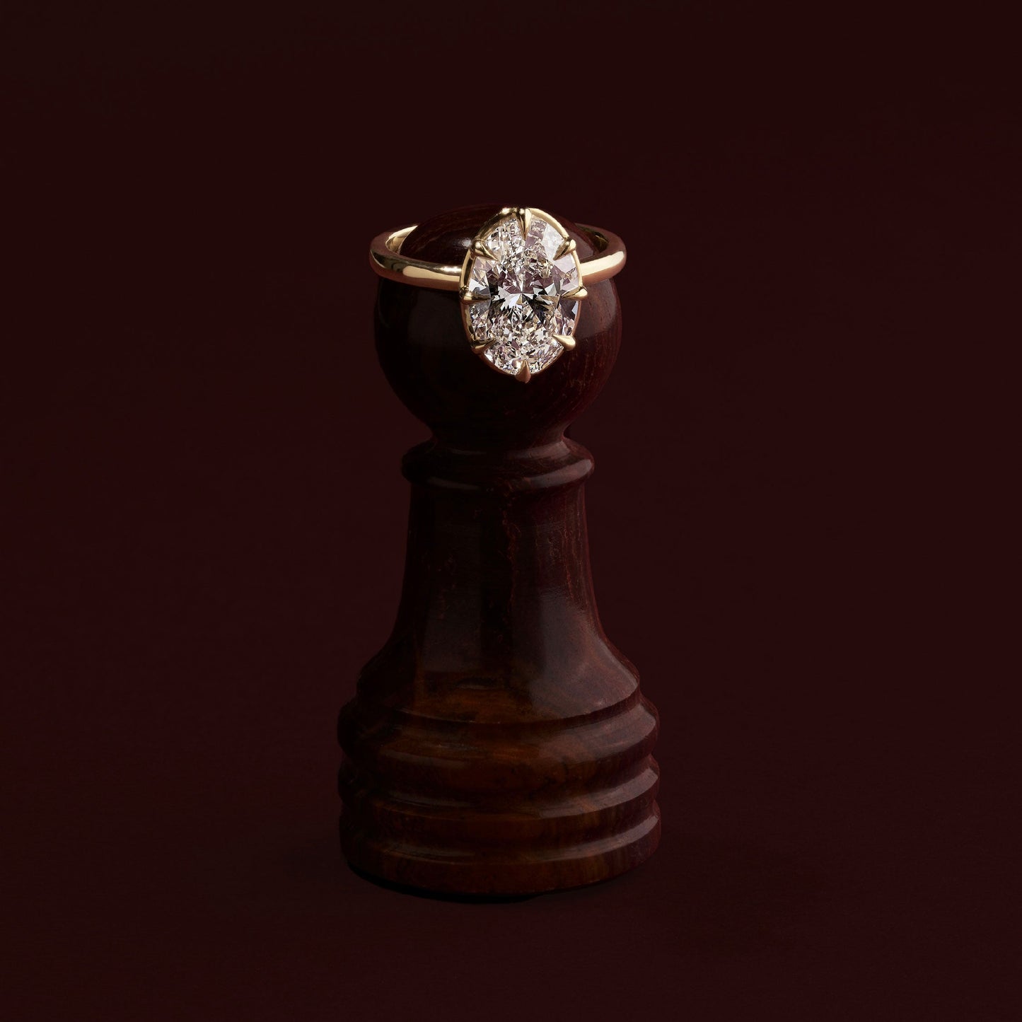 Oval Georgian Solitaire