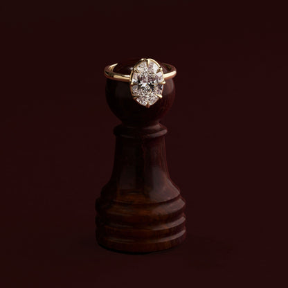 Oval Georgian Solitaire