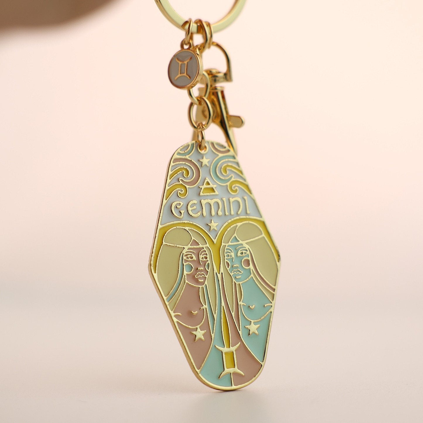 🔮Vintage Illustrated Zodiac Keychain