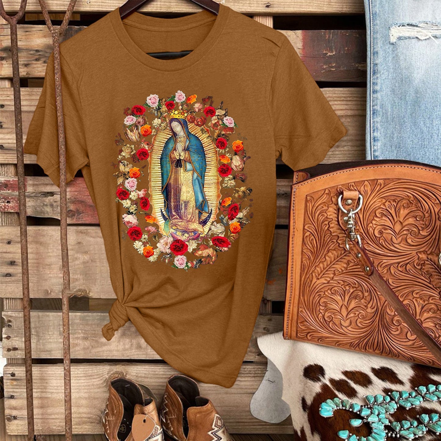 Virgin Mary Print Virgen de Guadalupe Women's T-shirt