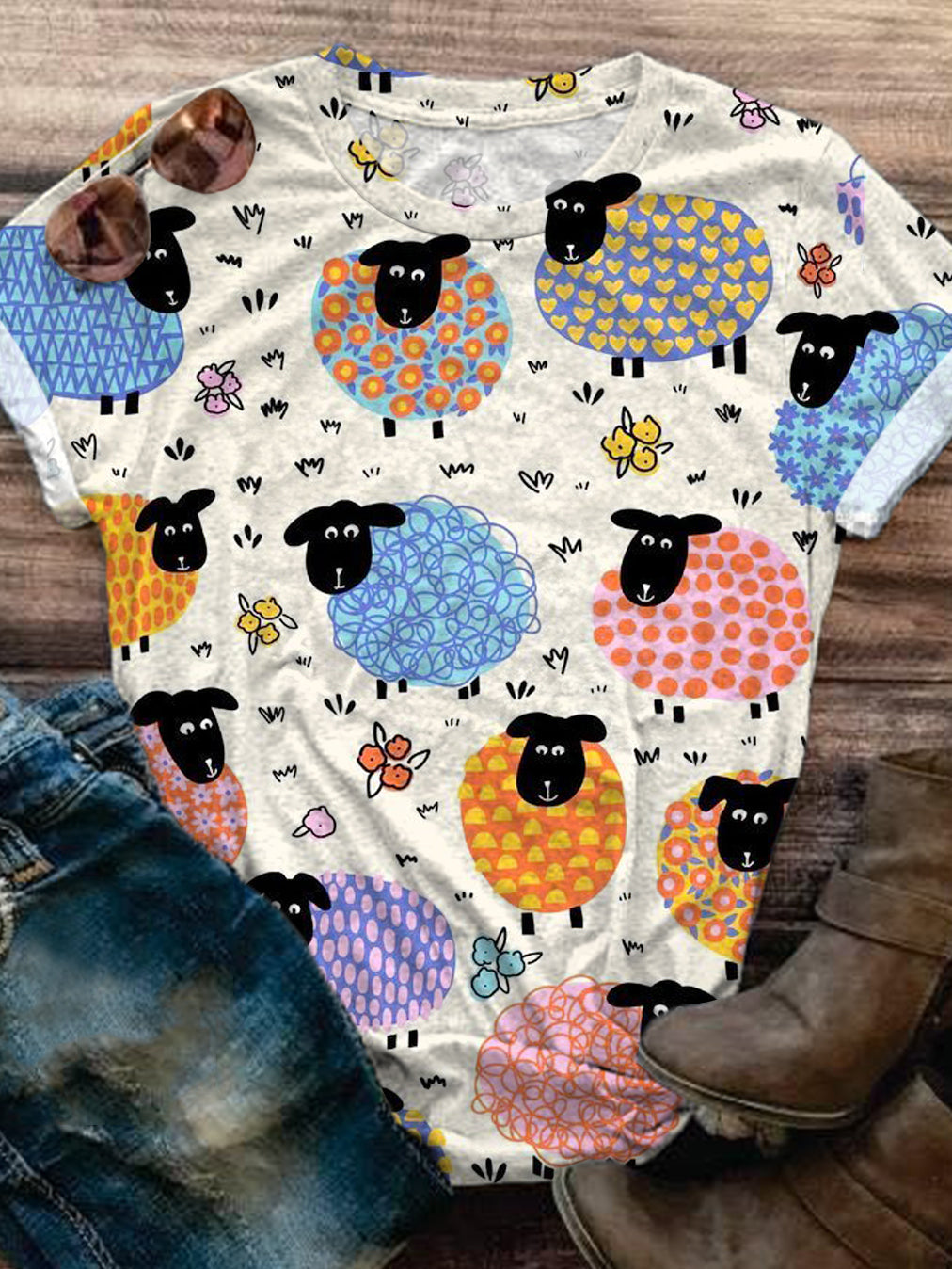 Cute Sheep Print Crew Neck T-shirt