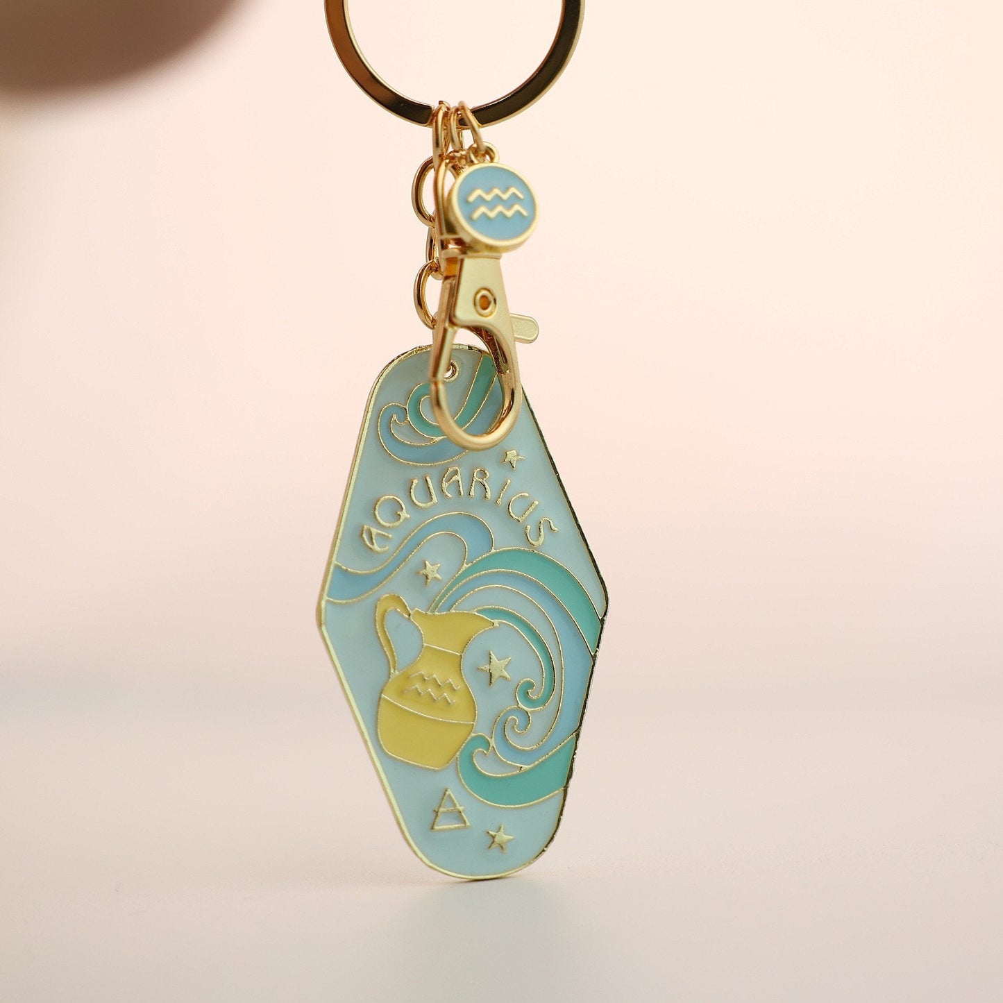🔮Vintage Illustrated Zodiac Keychain