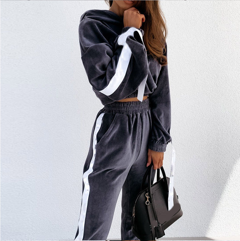 Simple pure color leisure sports suit