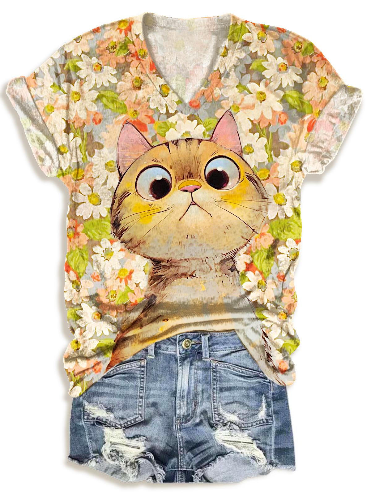 Women's Retro Floral Surprised Kitten Print V-Neck T-Shirt