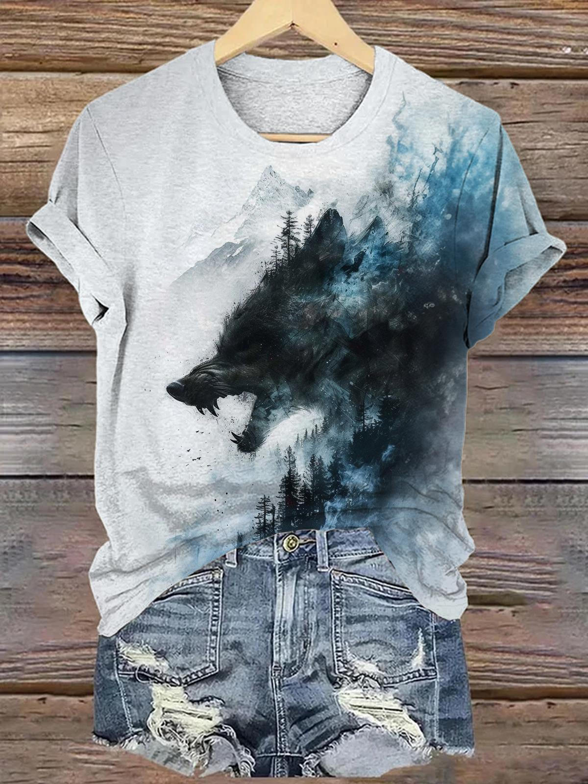 Wolf Mountain Art Printed Crew Neck T-shirt