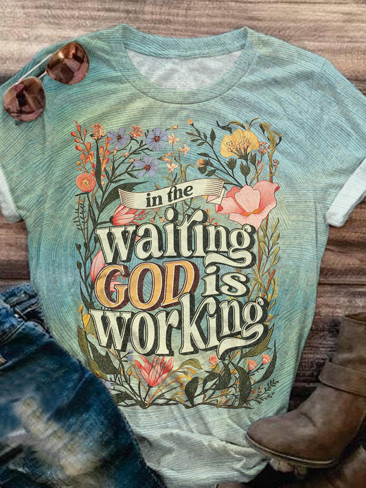 Women's In The Waiting God Is Working Vintage Print Casual T-Shirt