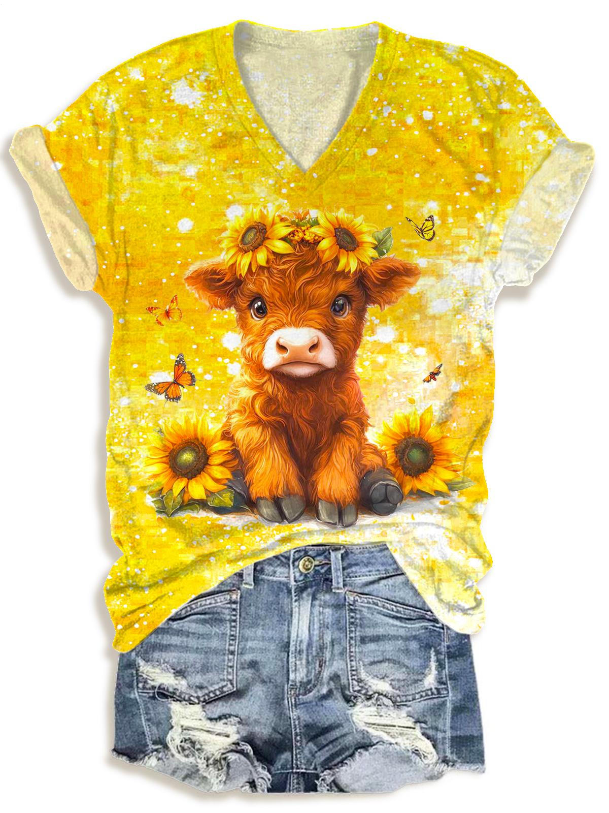 Retro Sunflower Cute Highland Cow V-neck T-Shirt