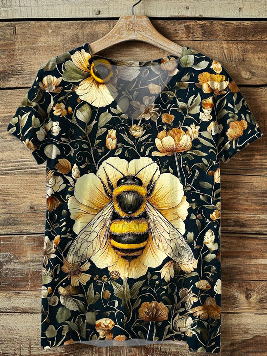 Vintage Floral Bee Print V-neck T-Shirt